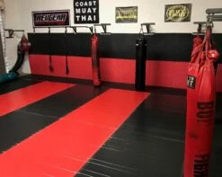 AK Athletic Equipment 20' X 10' - Roll-Up Martial Arts Flooring