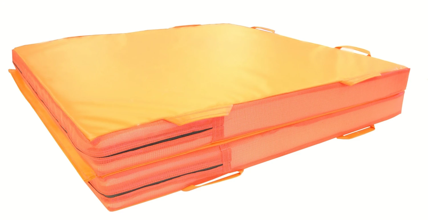 AK Athletic Equipment Throw Mat 4' X 8' X 4" 5 AK Athletic Equipment Throw Mat 4' X 8' X 4" - Image 3