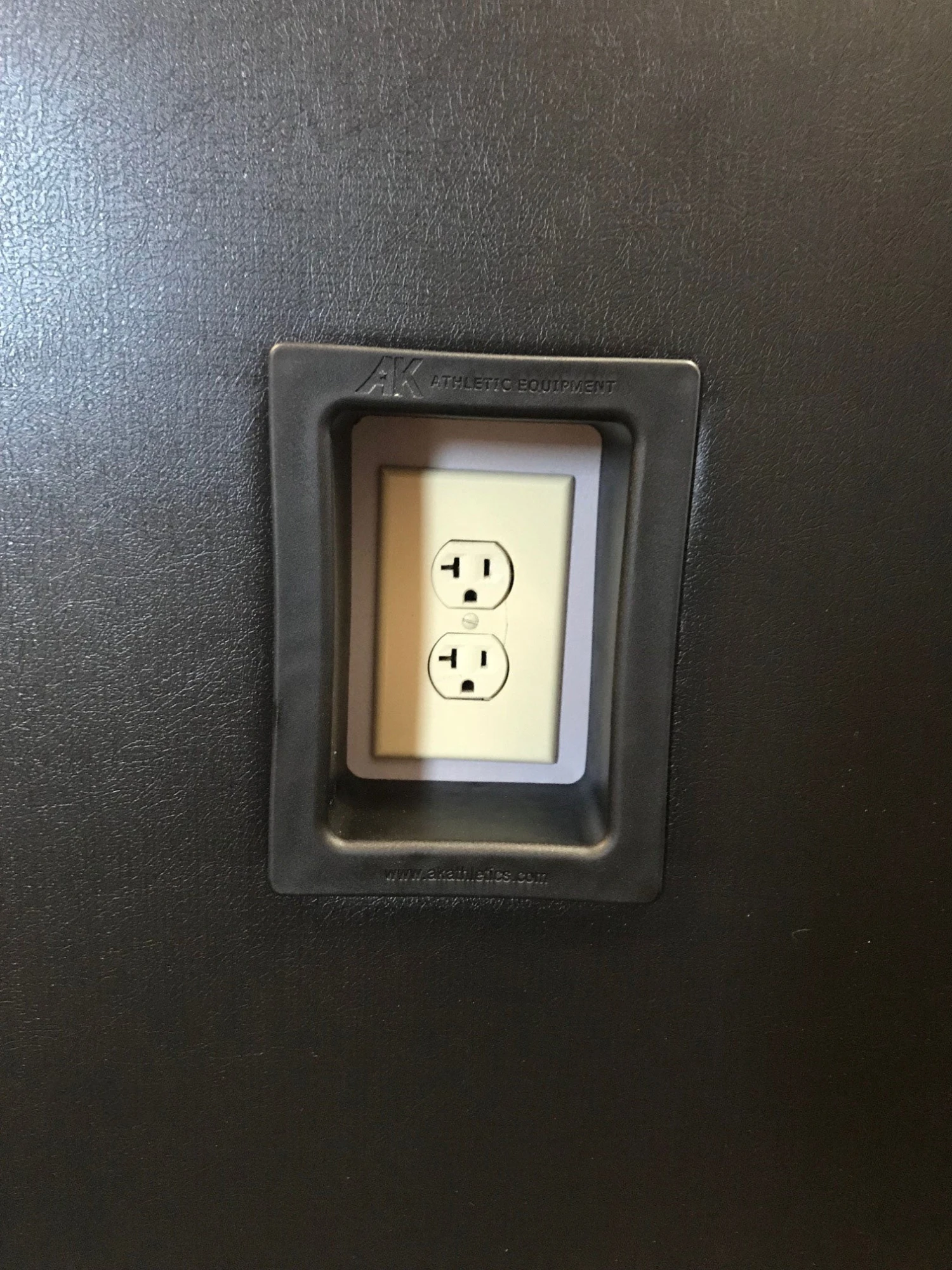 AK Athletic Equipment Gymnasium Wall Padding Cut Out Insert 4" X 6" 4 AK Athletic Equipment Gymnasium Wall Padding Cut Out Insert 4" X 6" - Image 2